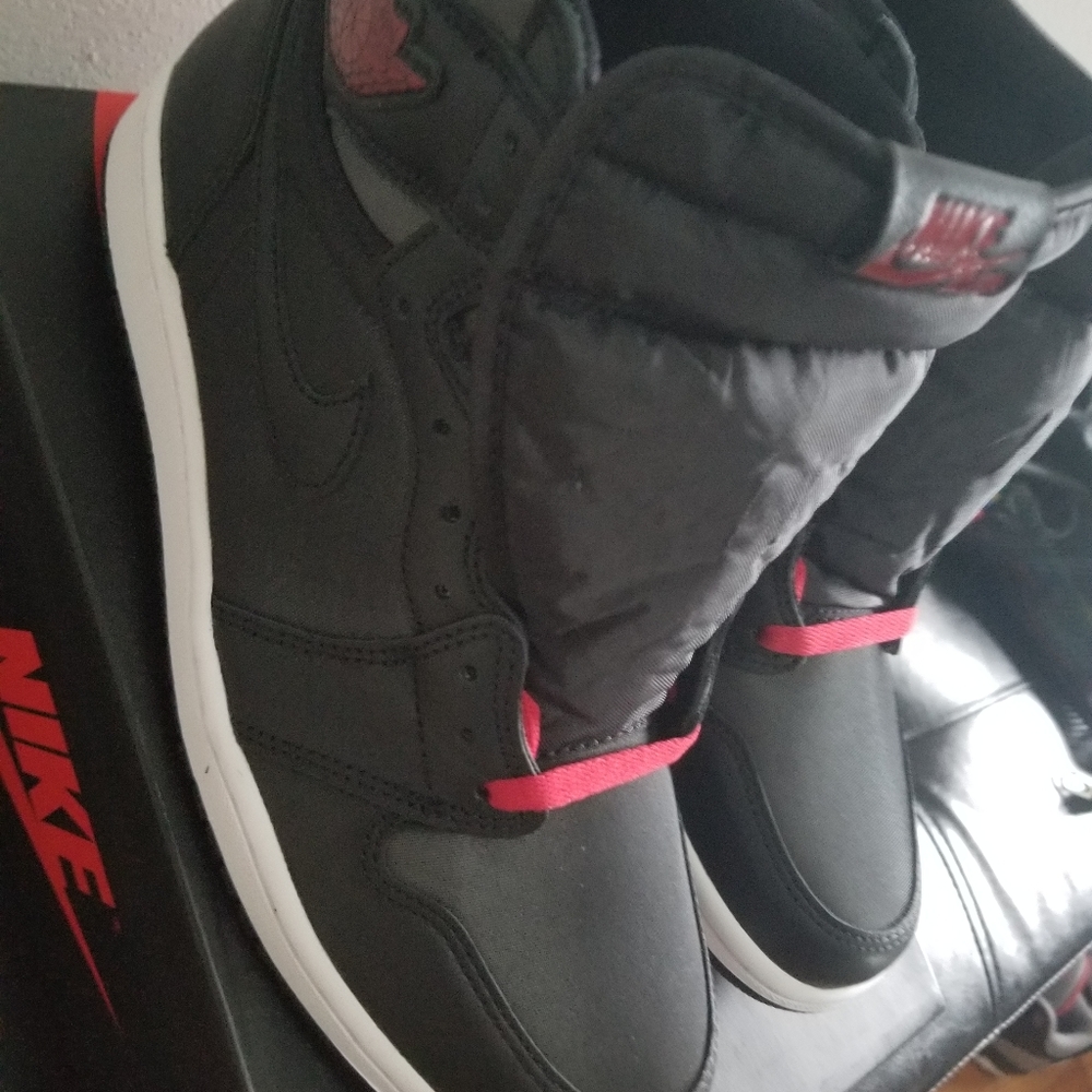 Air Jordan 1 Retro High OG Brand new/dead stock - Picture 3 of 5
